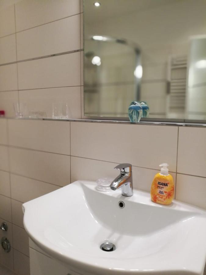 Wellenrausch Living "Oberdeck" Apartamento Lübeck Exterior foto